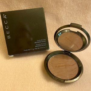 BECCA Sunlit Bronzer in Bronzed Bondi BRAND NEW IN BOX BNIB Discontinued